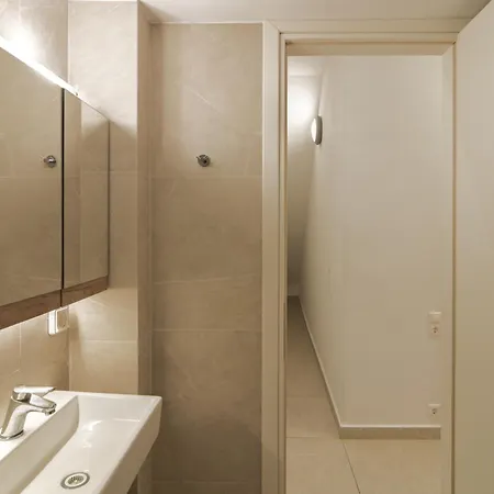 Spilia Mykonos Agrari (Mykonos)