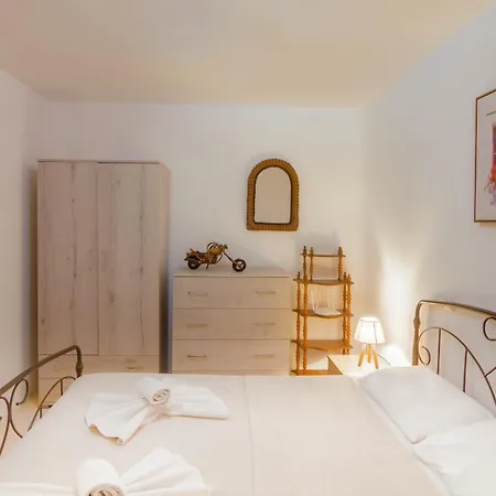 公寓式酒店 Spilia Mykonos *