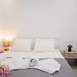 Spilia Mykonos Aparthotel