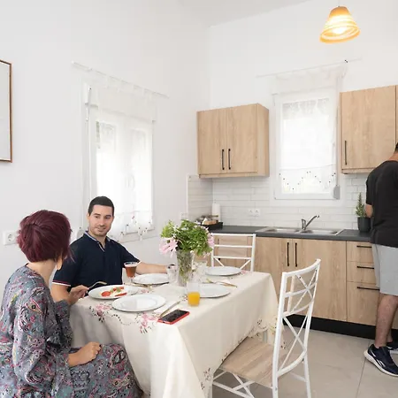 Spilia Mykonos Apartahotel 4*