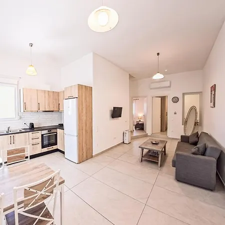 Ξενοδοχείο με διαμερίσματα Spilia Mykonos 4*