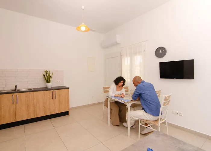 Spilia Mykonos Aparthotel 4*